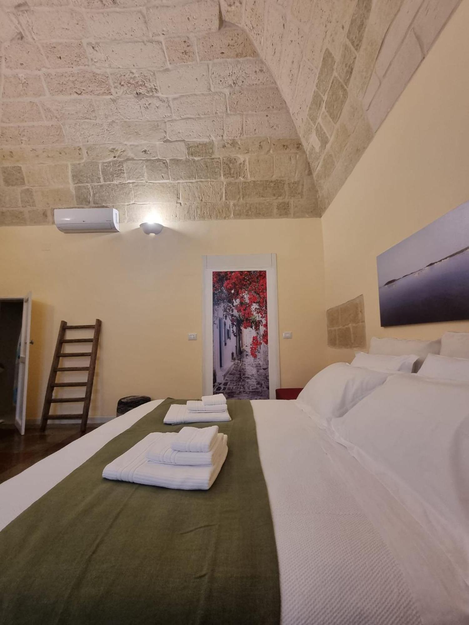 Bed and Breakfast La Volta Lecce Esterno foto