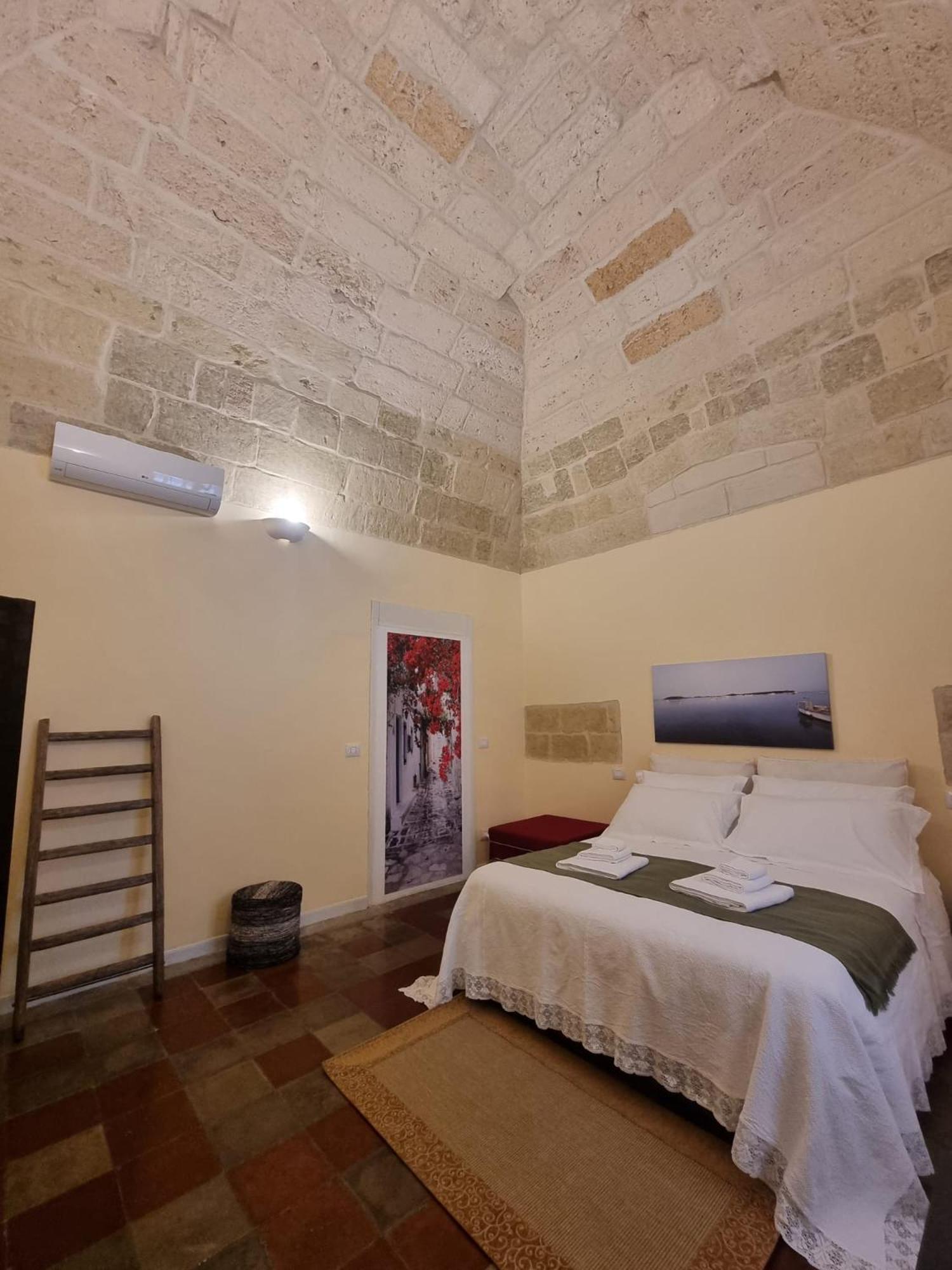 Bed and Breakfast La Volta Lecce Esterno foto